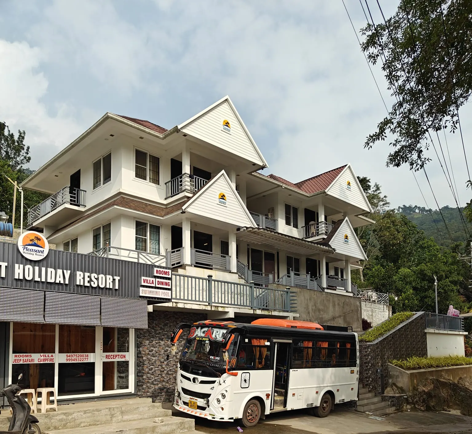 Pleasant Holiday Resort exterior in daylight